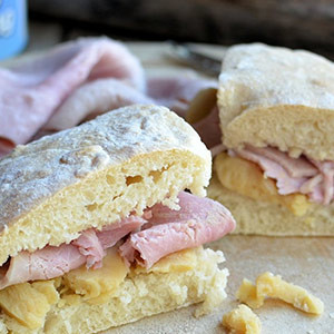 Ham and Peas Pudding Sandwich with Cheese/Fruit Scone or Cake